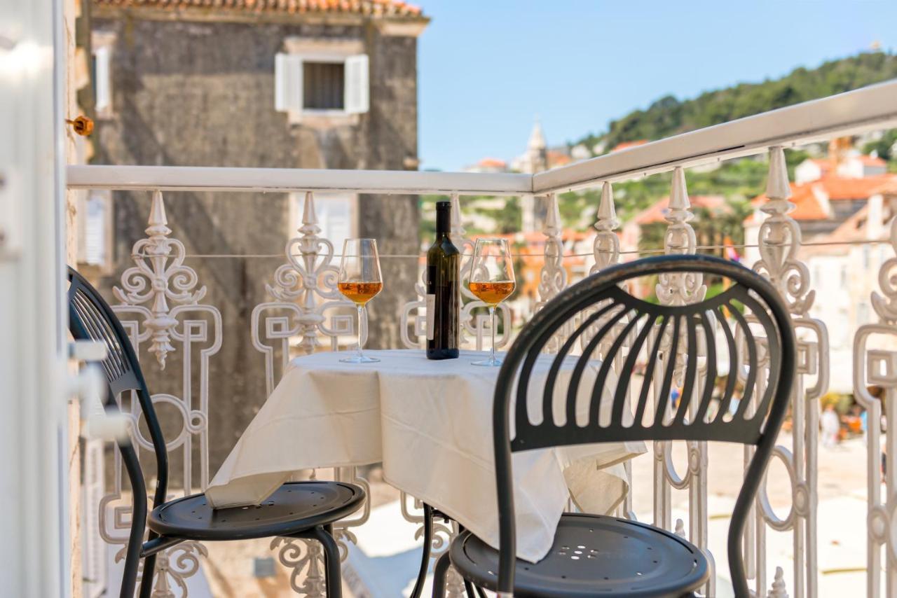 Apartments Villa Tudor 2 Đảo Hvar Ngoại thất bức ảnh