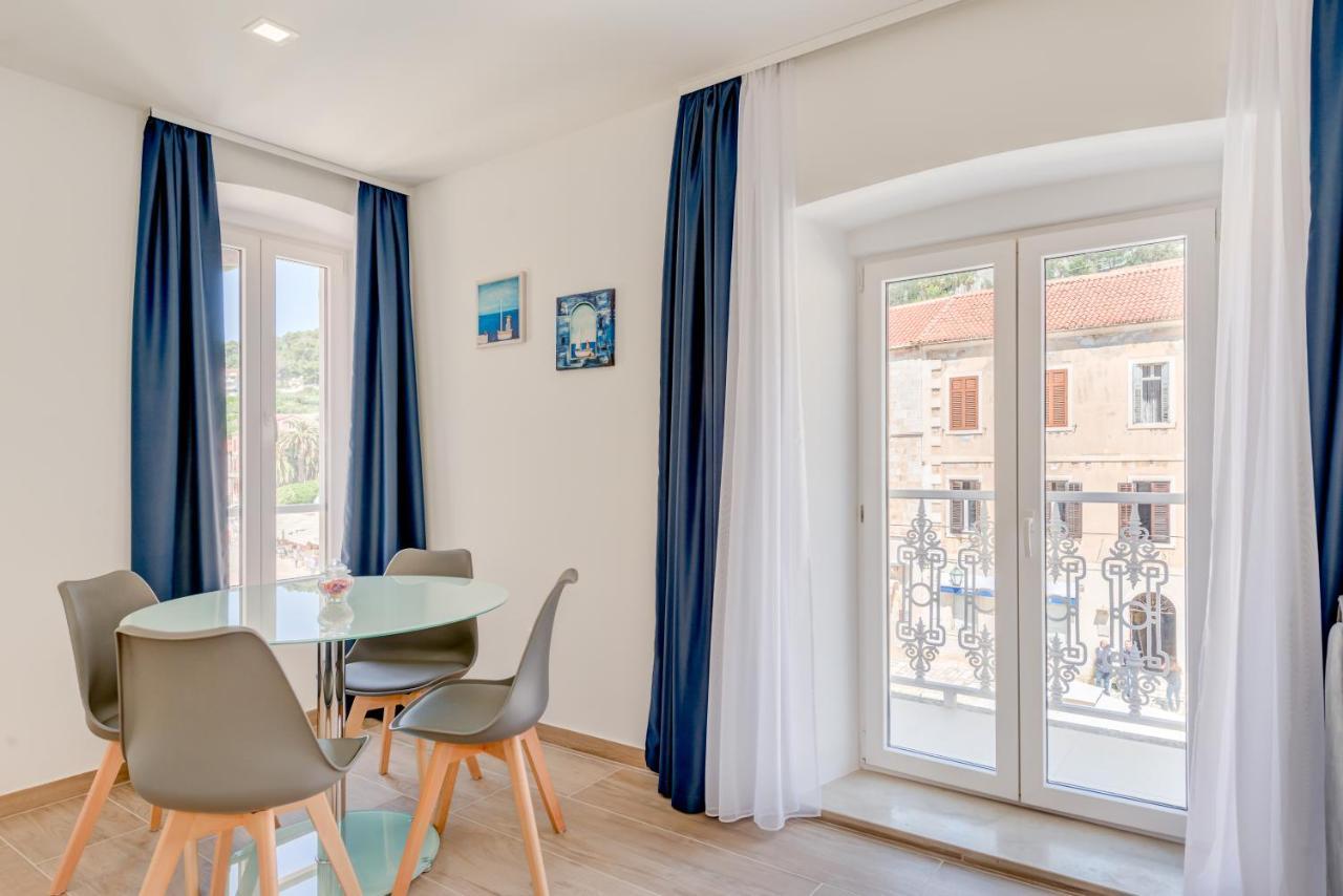 Apartments Villa Tudor 2 Đảo Hvar Ngoại thất bức ảnh