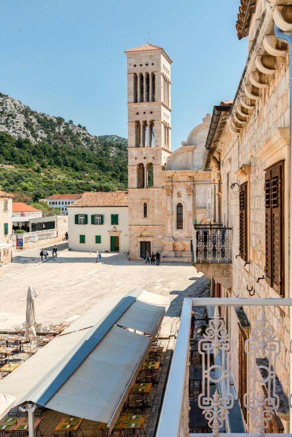 Apartments Villa Tudor 2 Đảo Hvar Ngoại thất bức ảnh