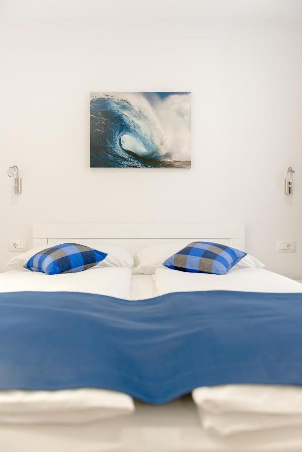 Apartments Villa Tudor 2 Đảo Hvar Ngoại thất bức ảnh