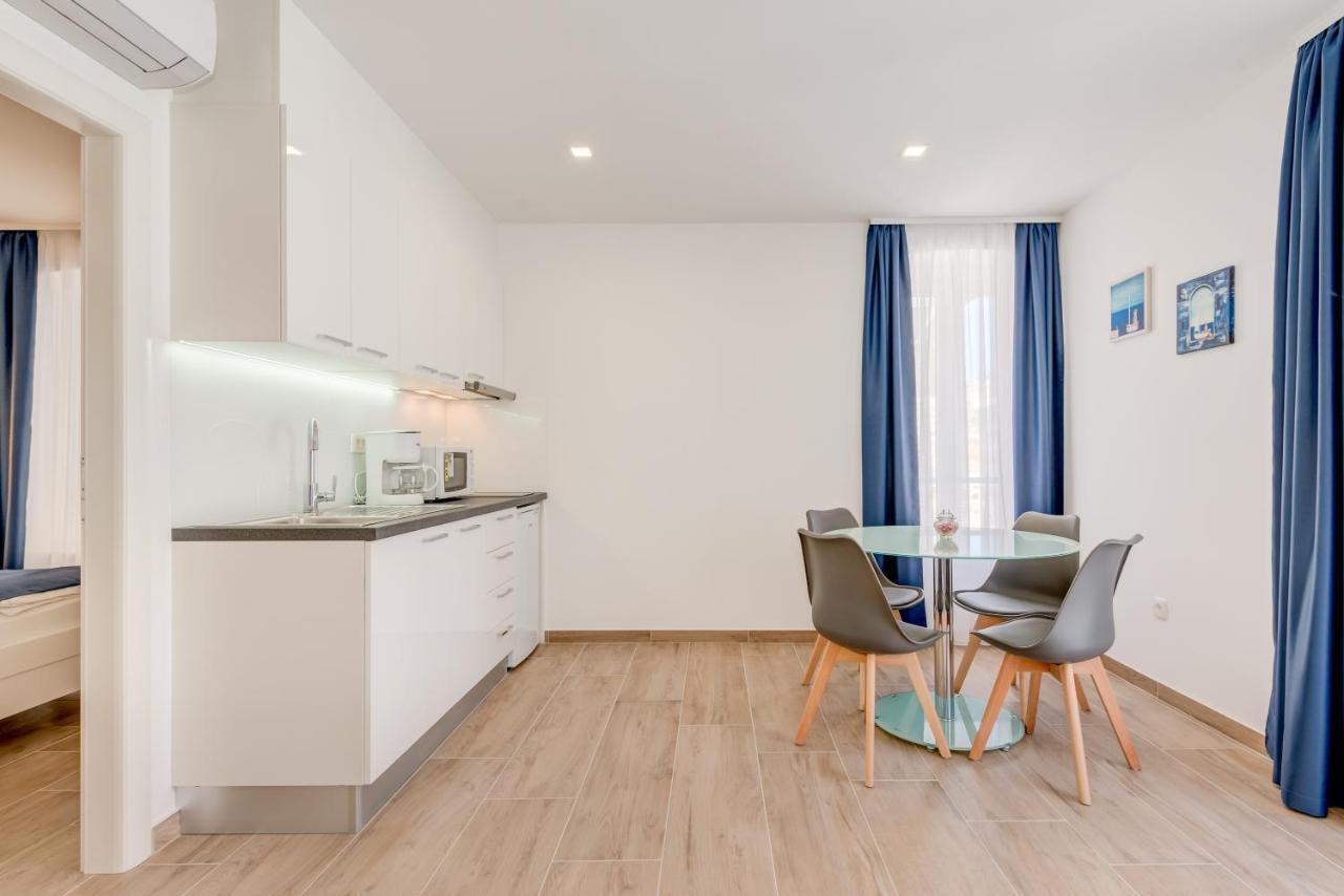Apartments Villa Tudor 2 Đảo Hvar Ngoại thất bức ảnh